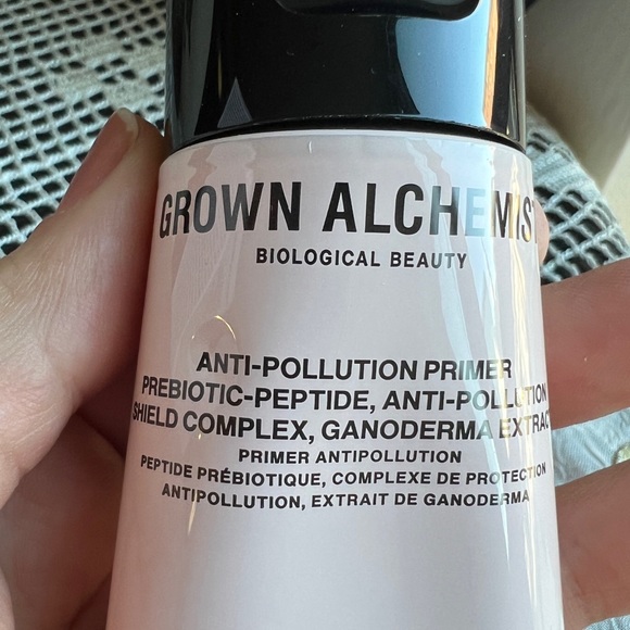 Grown Alchemist (clean beauty) primer - Picture 2 of 4